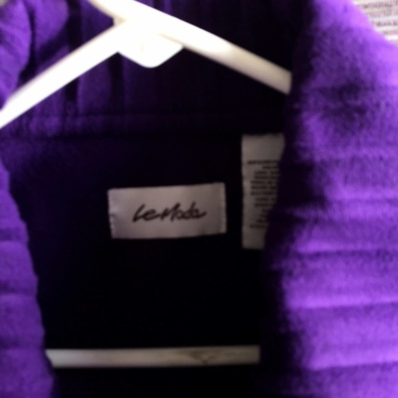 LeModa Poncho Cape Purple Collared Knee Length Open Front Pre-Owned - Picture 4 of 12